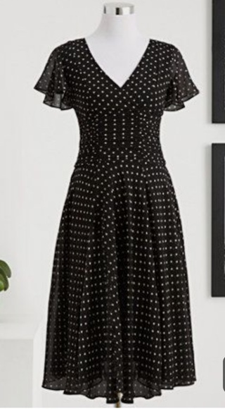 New York & Company Dresses & Skirts - NY&Co Eva Mendes Heart Dress Size 10 - NWT